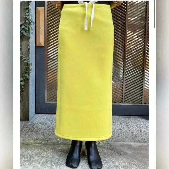 COGTHEBIGSMOKE FIA SKIRT AIRLY COCOON JERSEY-C8 LIKE NEW SIZE L - Picture 2 of 7